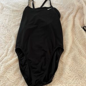 Nike one piece bathing suit size 14